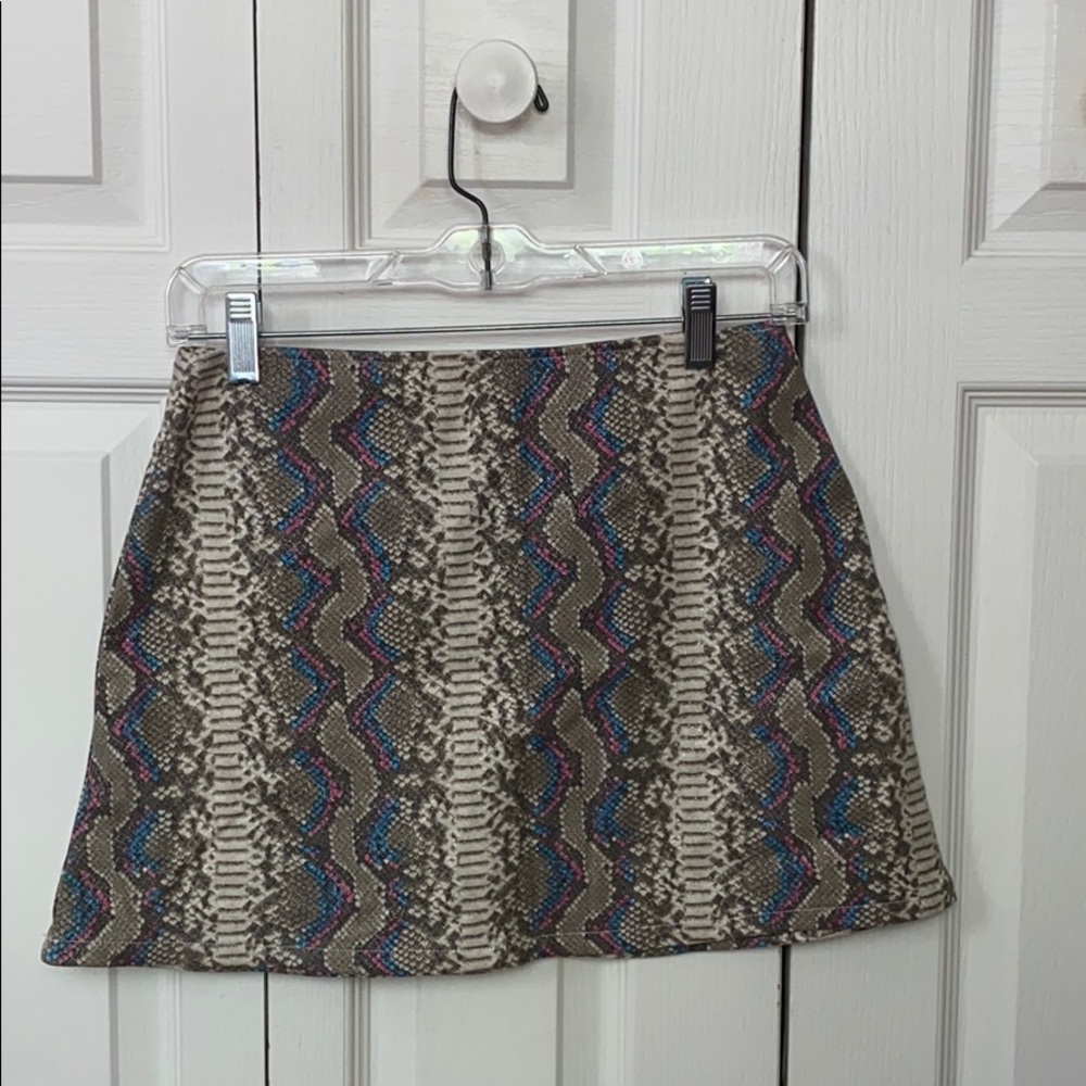 honey punch colorful snakeskin skirt
